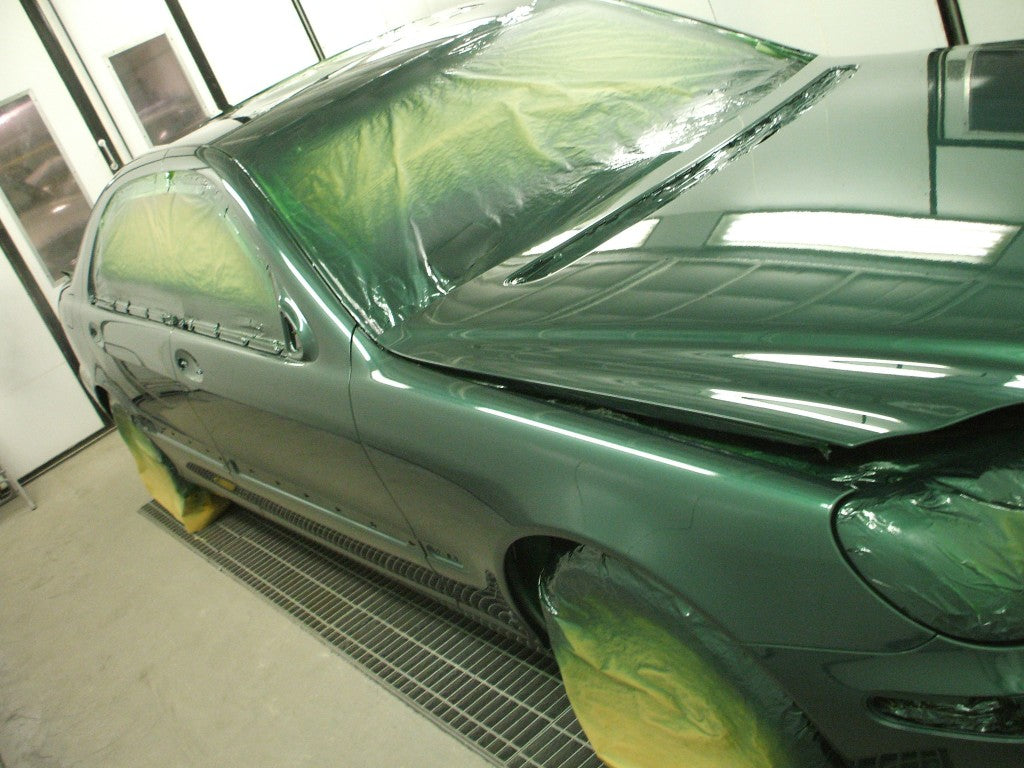 WHAT YOU NEED TO KNOW ABOUT A CAR RESPRAY