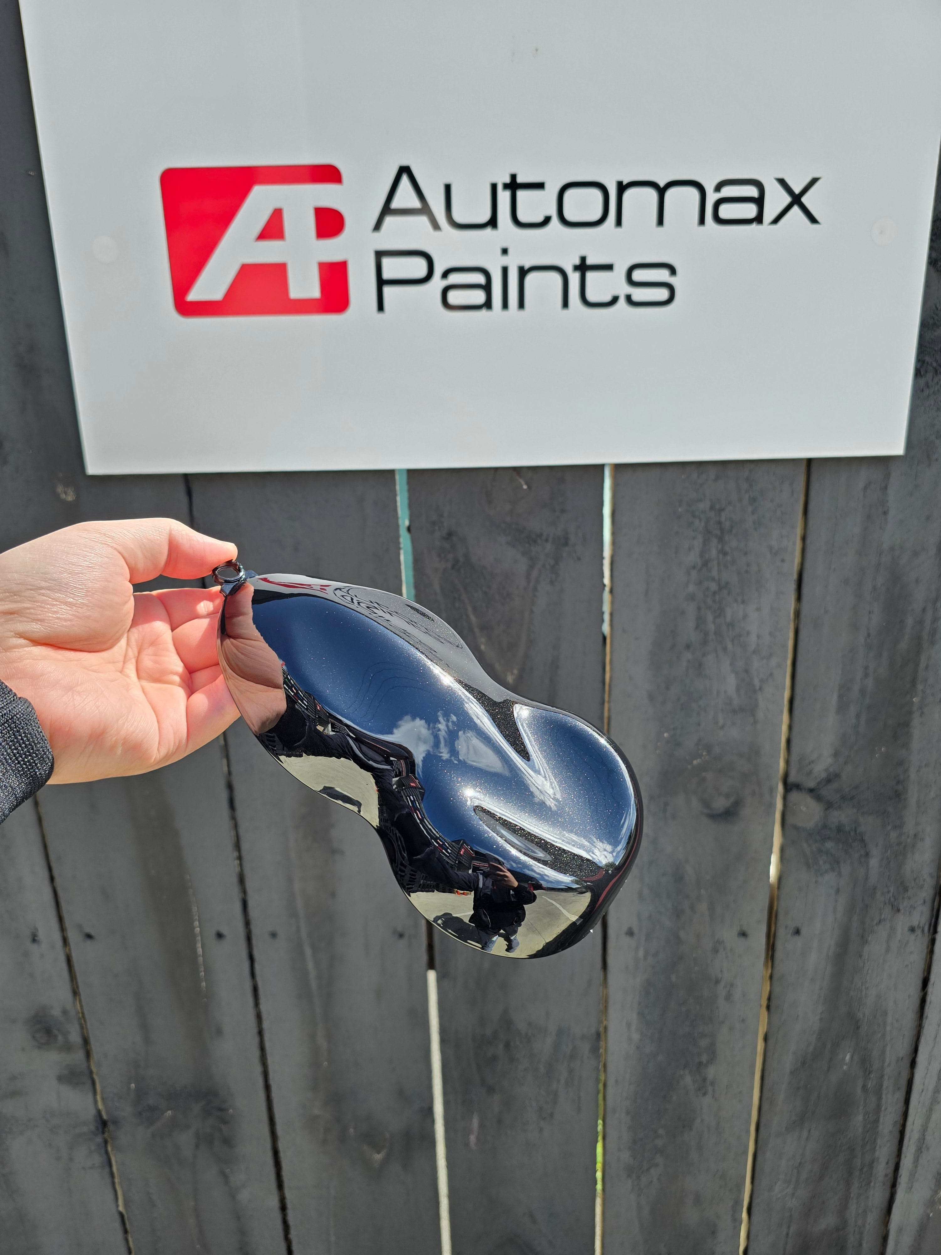 Mercedes-Benz Obsidian Black (197) Automotive Basecoat Kit 8L