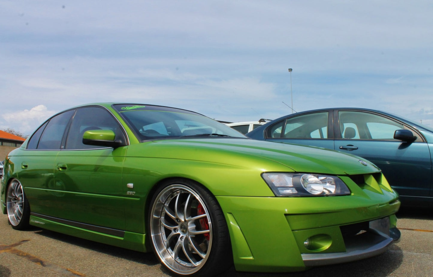 HOLDEN / 870J / Hot House Green 8L Kit